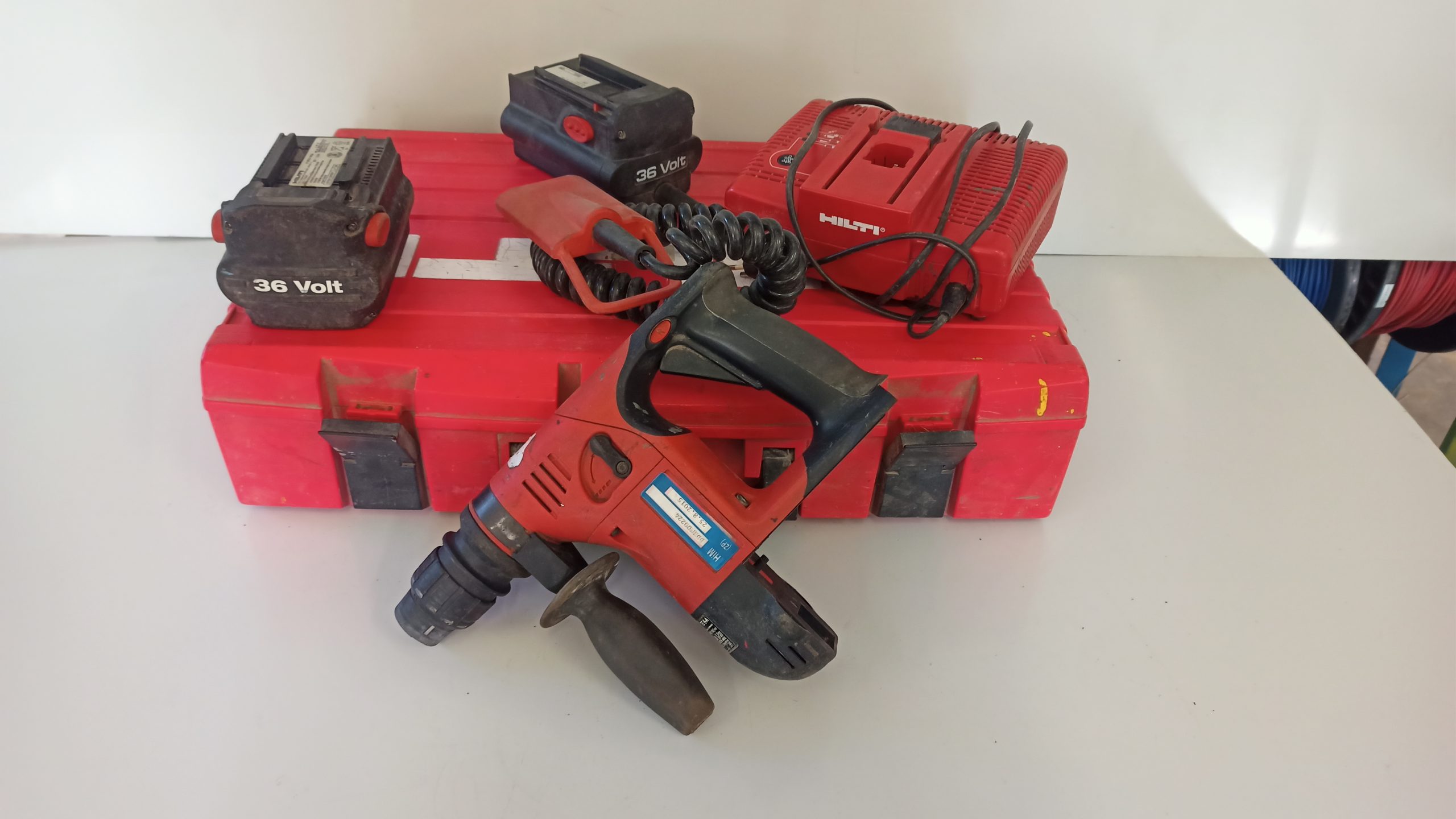 Bateriová příklepová vrtačka HILTI TE6A
